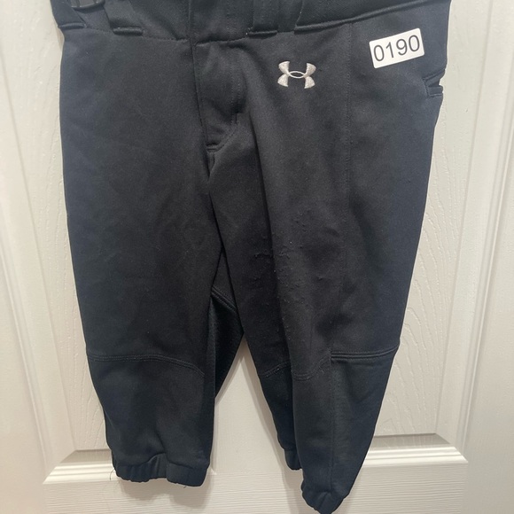 Football shorts under Armour youth small black - Picture 4 of 10